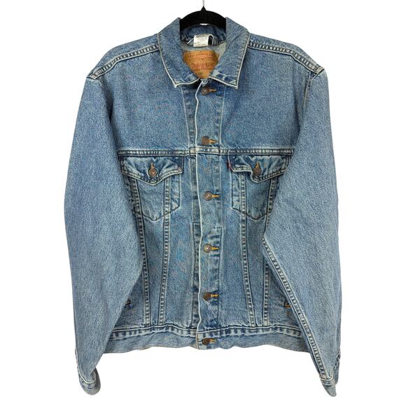 Levi's Jackets & Blazers - Levi’s Blue 100% Cotton Button-Up Denim Jean Jacket Size M